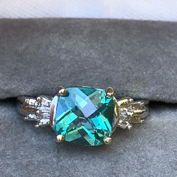 ❌Sold❌10k Cushion Aquamarine & Diamond Ring - Picture 5 of 8